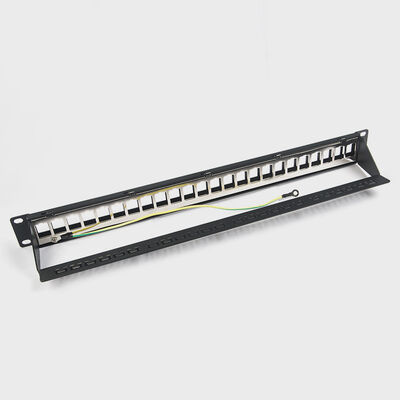 प्रबंधन बार के साथ RJ45 नेटवर्क पैच पैनल 24 पोर्ट 1U कीस्टोन C5 / C5E C6